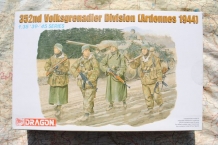 images/productimages/small/352nd VOLKSGRENADIER DIVISION ARDENNES 1944 Dragon 6115 voor.jpg